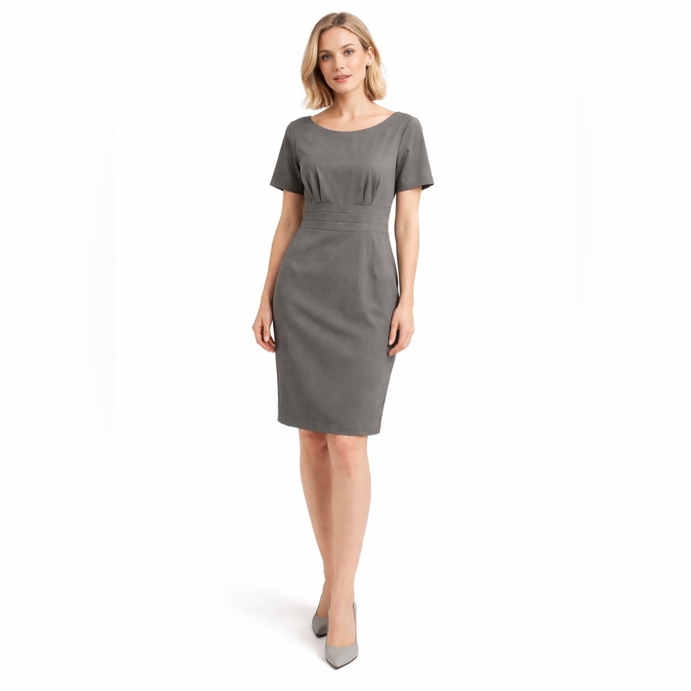 United colors of Benetton grey dress. Lined with satin, zipper low-cut back.